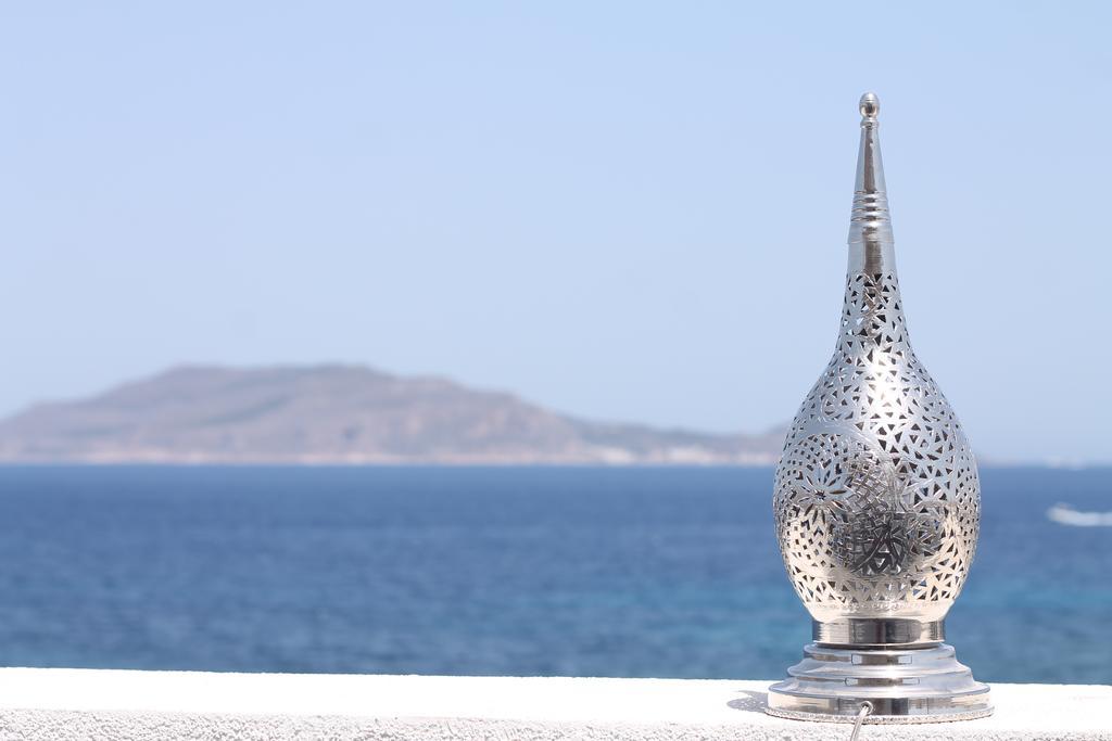 فندق Ajamola فافينانا المظهر الخارجي الصورة